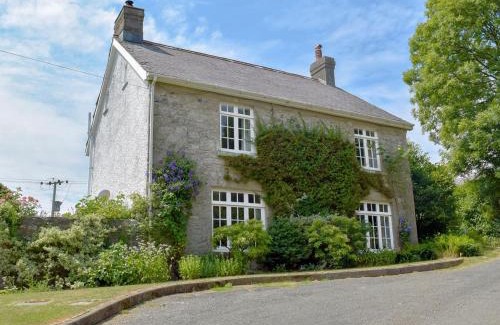 Wolf's Castle House | Lordship Farmhouse