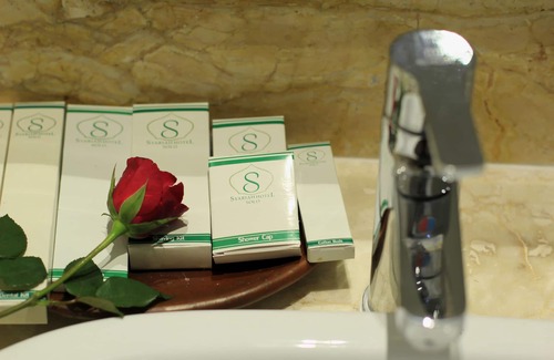 Laweyan Hotel | Lorin Syariah Hotel Solo