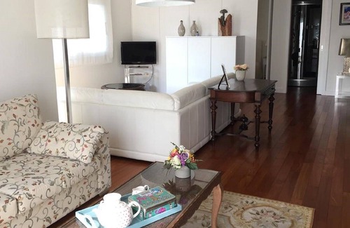 Santo Antonio dos Olivais Apartment | LORY Apartment