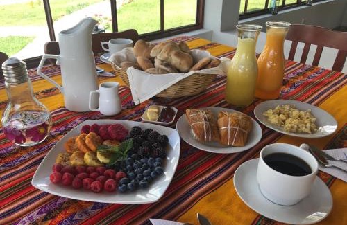 Caraz Hotel | Los Alamos