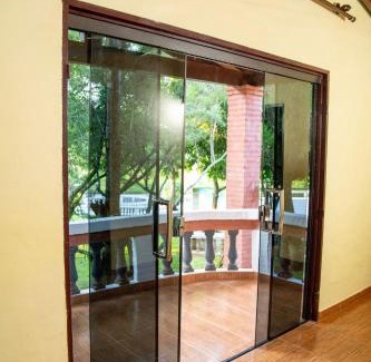 Paraguari House | Los Cantares