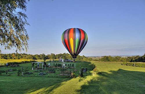 Penn Yan Bed & Breakfast | Los Gatos Bed & Breakfast