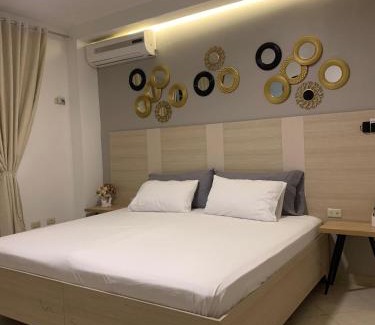 Simon Bolivar Apartment | Los Soles Suite Mall del Sol Guayaquil Airport
