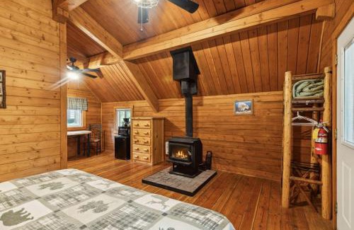Grantsdale House | Lost Horse Lodge King Cabin 12