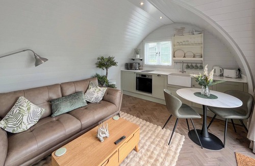 Louth Cottage | Lotties Lodge - UK49905