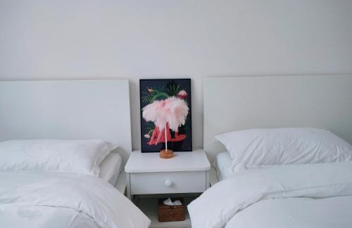 Shunyi Bed & Breakfast | Lotus Art Inn PEK Airport 菡庭筱院民宿北京首都机场店