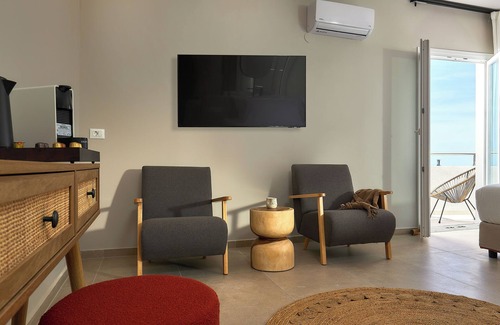 Limenas Chersonisou Hotel | Lotus Rise Hotel
