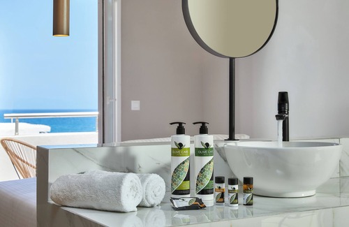 Limenas Chersonisou Hotel | Lotus Rise Hotel