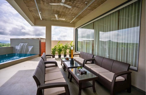Igatpuri Villa | Lotus Villa, Igatpuri by Ebony Stays | 5BHK Villa in Igatpuri with Views