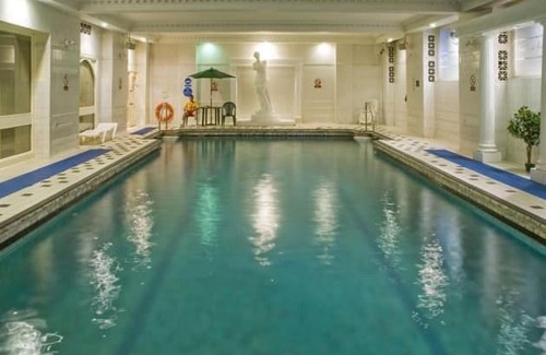 Loughton Hotel | Loughton Hotel