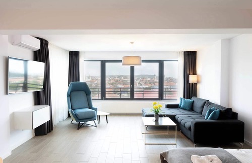 Oradea Apartment | Lounge 8 Studio - EastView