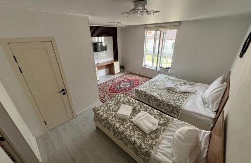 Naryn House | Lovable