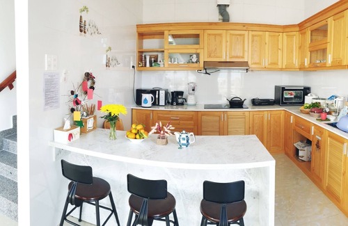 Da Lat House | Love, Cassie Homestay - Fleur de lis (Master Room)