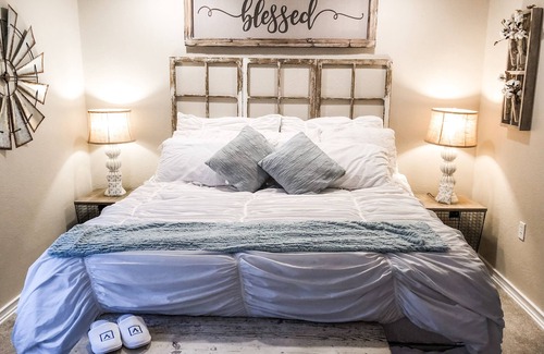 Fort Worth House | Love Grows BEST in Small Spaces!