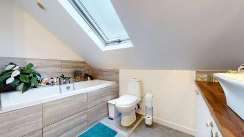 Lancing House | Love Lancing by the Sea with optional large Hot Tub sleeps up to 8 & free parking