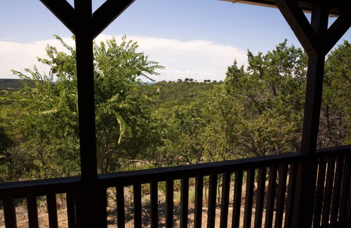 Paluxy Cottage | Love of the View - Glen Rose Luxury Cottage