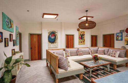 Tzununa House | Love Probiotics Lodge