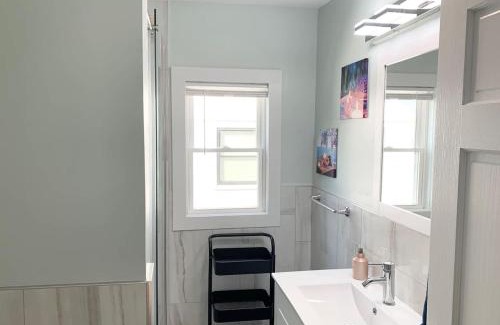 Montclair Apartment | Lovely 1 BD downtown 2F apt in quite neighborhood