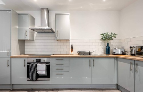 Rotherham Apartment | Lovely 1 Bedroom Apartment in Central Rotherham