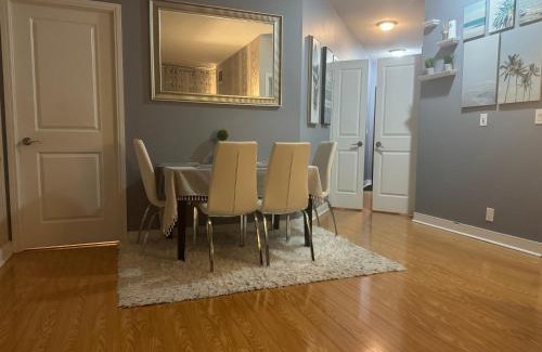 Downtown Mississauga Apartment | Lovely 1 bedroom Condo Downtown Mississauga Square One