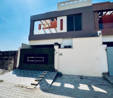 Multan Apartment | Lovely 1 Bedroom Furnished Apartments
