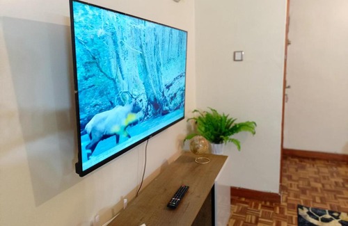 Parklands Apartment | Lovely 1BR in Parklands next to Aga Khan Hospital