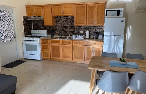 Oyster Pond Apartment | Lovely 2 Bedroom Apartment in Quiet Neighborhood!