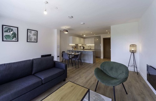 Willesborough Apartment | Lovely 2 Bedroom Apartment in Central Ashford