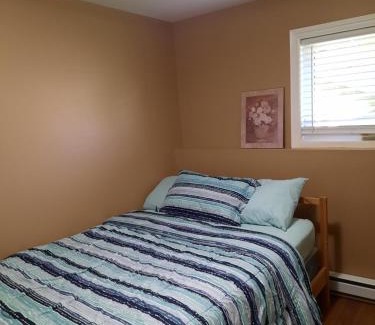 Terra Nova Apartment | Lovely 2 Bedroom apartment close to Avalon Mall
