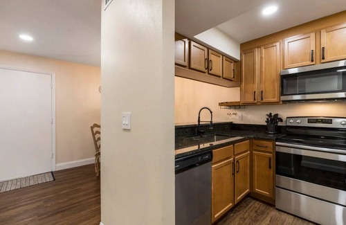 Sarasota Springs Condo | Lovely 2 Bedroom Condo close to Siesta Key