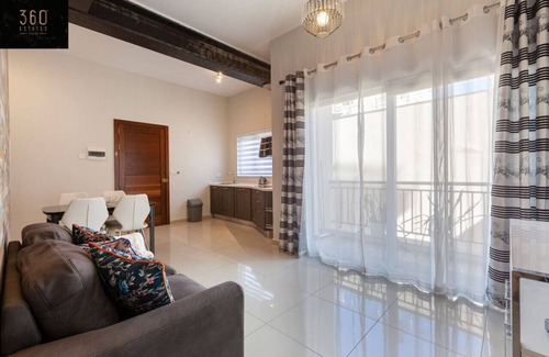 Tal-Ghoqod Apartment | Lovely 2BR home in St Julians with Private Balcony
