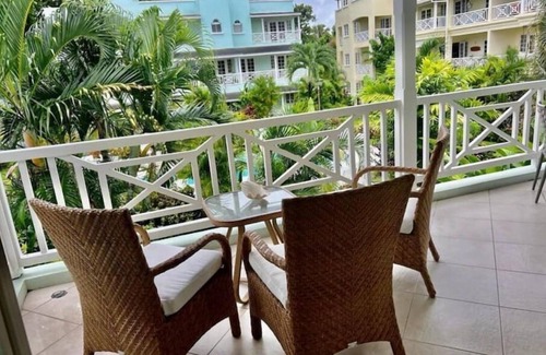 Hastings Condo | Lovely 3 Bedroom Condo with pool.