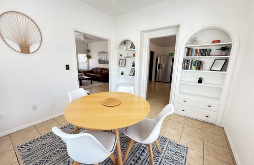 South Gate House | Lovely 3-bedroom house in South Gate