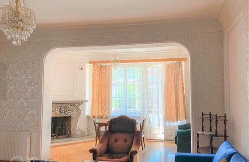 Vake Apartment | Lovely 3- Bedroom, modern condo with fireplace