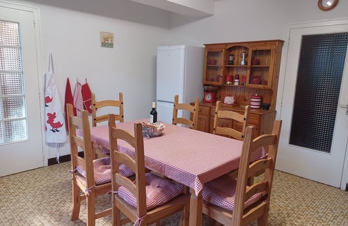 Clussais-la-Pommeraie House | Lovely 4-Bed House in rural West France