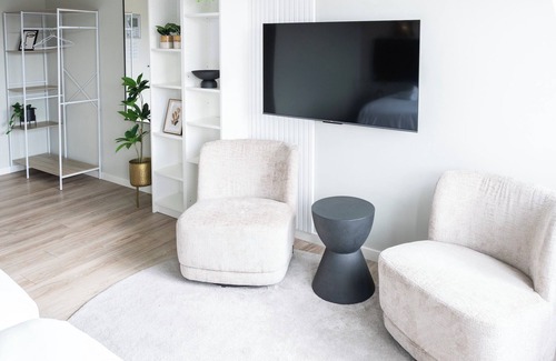 Raamsdonksveer Apartment | Lovely accommodation, free parking