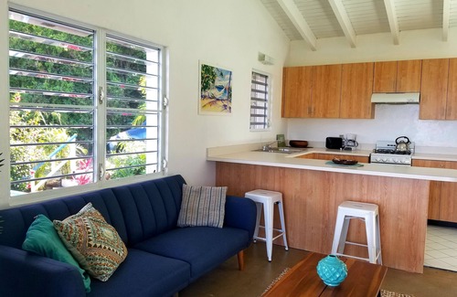 St. Thomas Apartment | Lovely and charming 2 bedroom unit with patio
