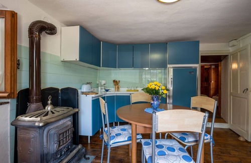 Calasca-Castiglione Apartment | Lovely apartment for 5 people with WIFI, TV, balcony, pets allowed and parking