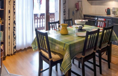 Ormont-Dessus Apartment | Lovely apartment for 4 guests with WIFI, TV, balcony and panoramic view