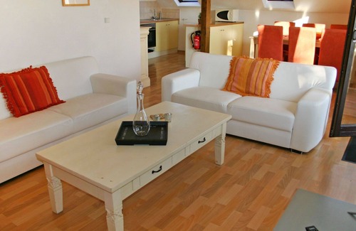 Feriendorf Frankenau House | Lovely apartment in villa for 5 guests with WIFI, TV, terrace and pets allowed