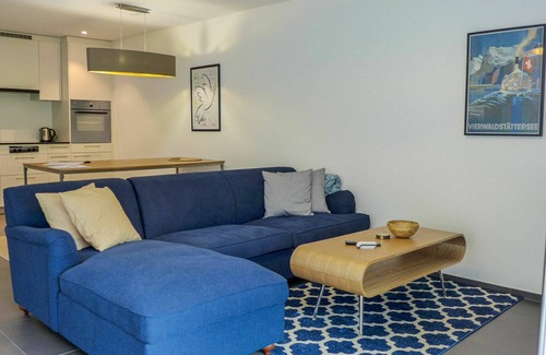 Blausee Apartment | Lovely apartment for 4 guests with WIFI, TV, balcony, pets allowed and parking