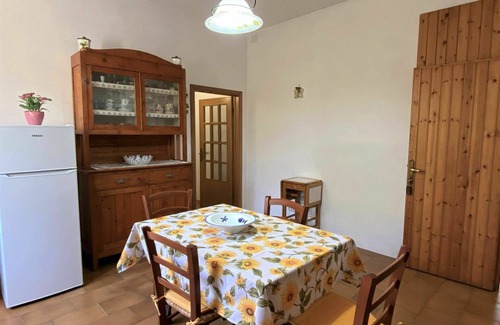 Riparbella Apartment | Lovely apartment for 4 guests with WIFI, patio and pets allowed