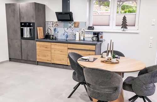 Luegde Apartment | Lovely apartment for 2 guests with WIFI, TV, terrace and pets allowed