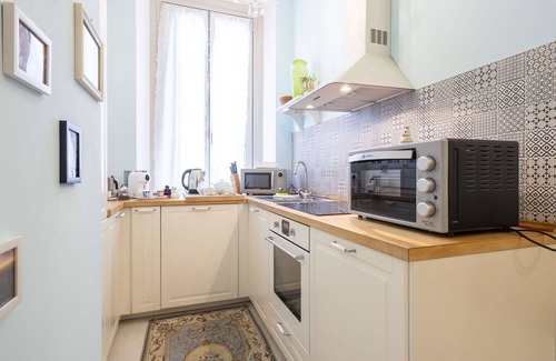 Stadera Apartment | Lovely apartment for 4 guests with A/C, WIFI, TV and balcony