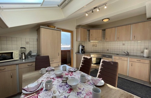 Bad Haering Apartment | Lovely apartment for 6 guests with WIFI, TV, terrace, panoramic view and parking