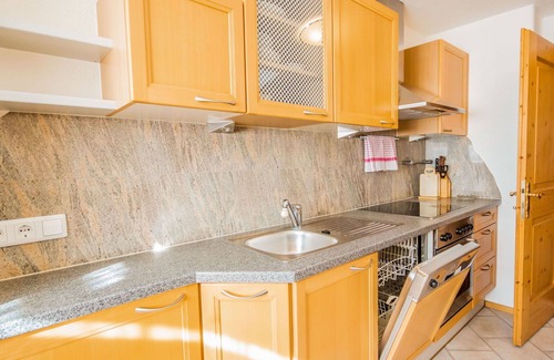 Umhausen Apartment | Lovely apartment for 4 guests with WIFI, TV, balcony and parking