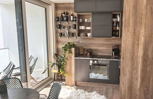 Vrchlabi Apartment | Lovely apartment for 4 guests with WIFI, TV, balcony and parking