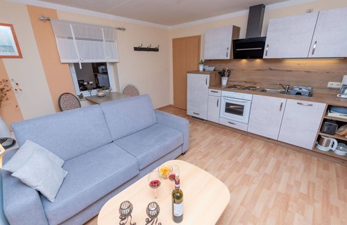 Stangerode Apartment | Lovely apartment for 4 guests with WIFI, TV, patio and parking