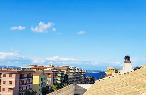 Tiche Apartment | Lovely apartment for 4 guests with WIFI, A/C, TV, terrace and parking
