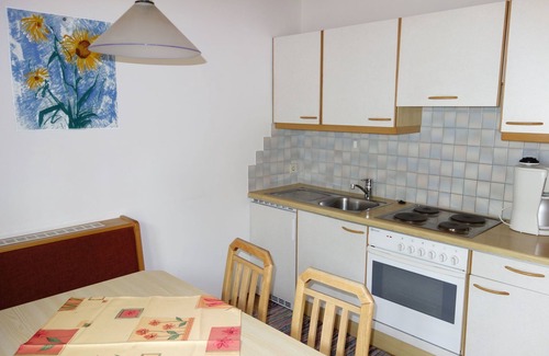 Tropolach Apartment | Lovely Apartment in Tröpolach with Sauna